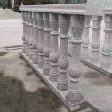 桂林 芝麻白圆形光面花瓶柱，栏杆