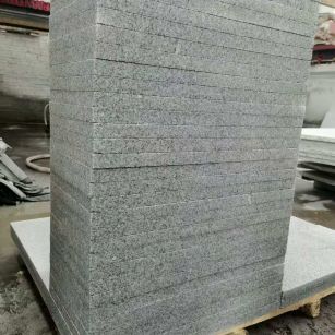 桂林 花岗岩 地铺成品300*600，尺寸标准、厚薄均匀