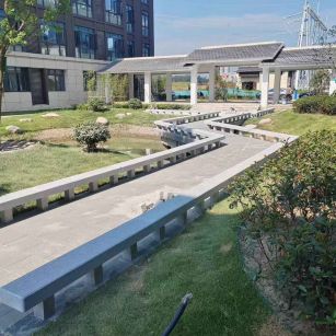 桂林 芝麻灰小区坐凳&栏杆安装效果