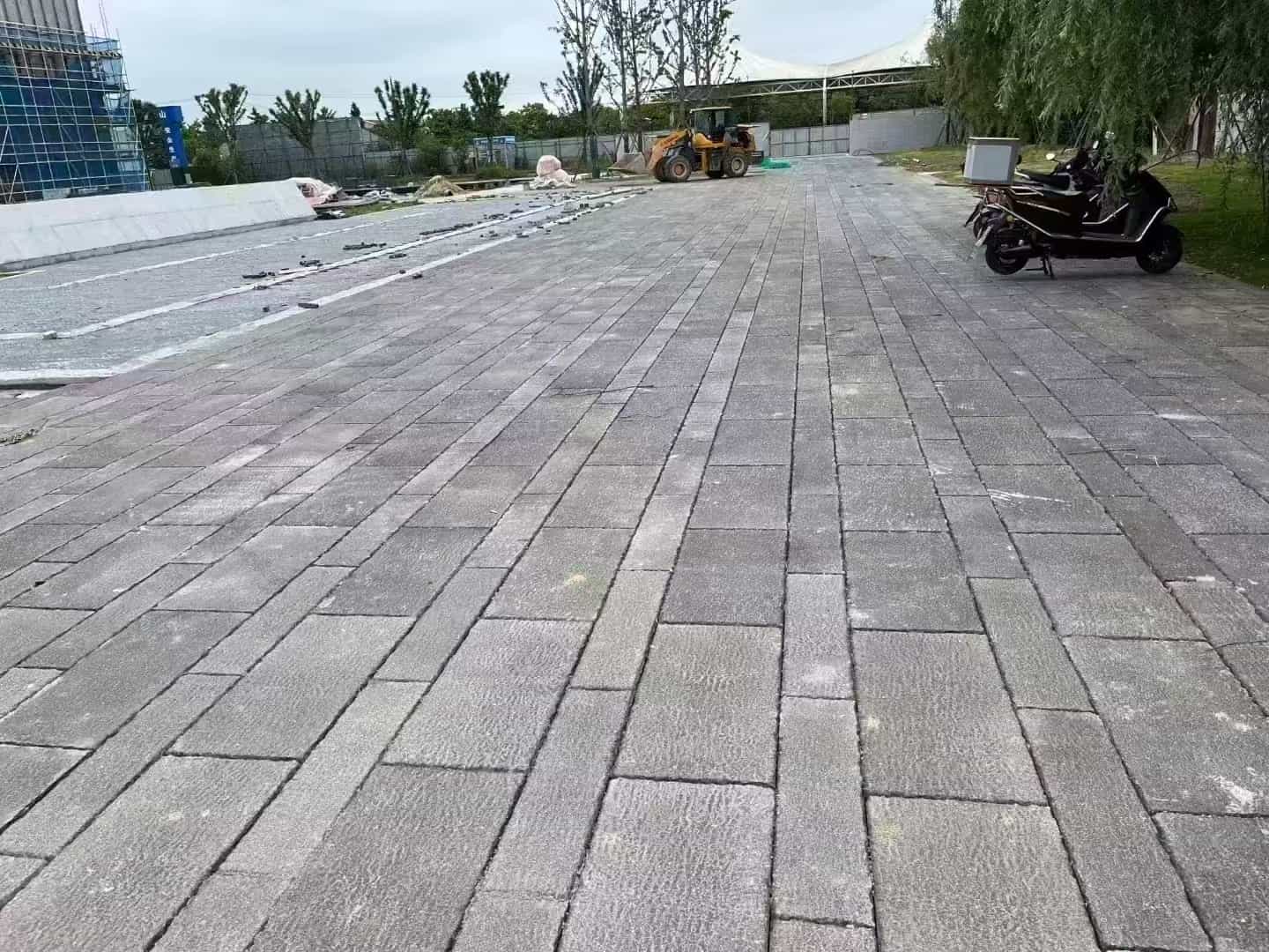 桂林仿古石铺装效果