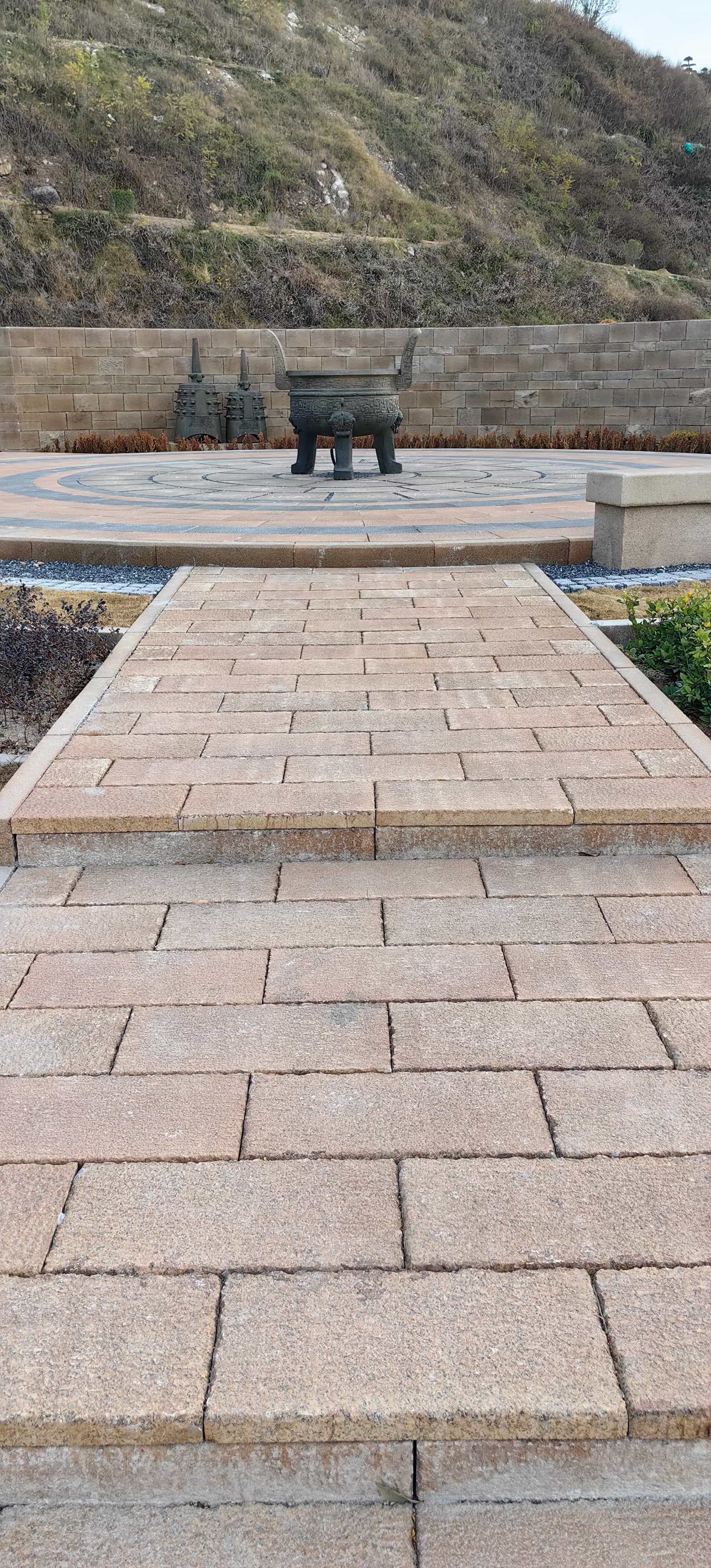 桂林仿古石铺装效果