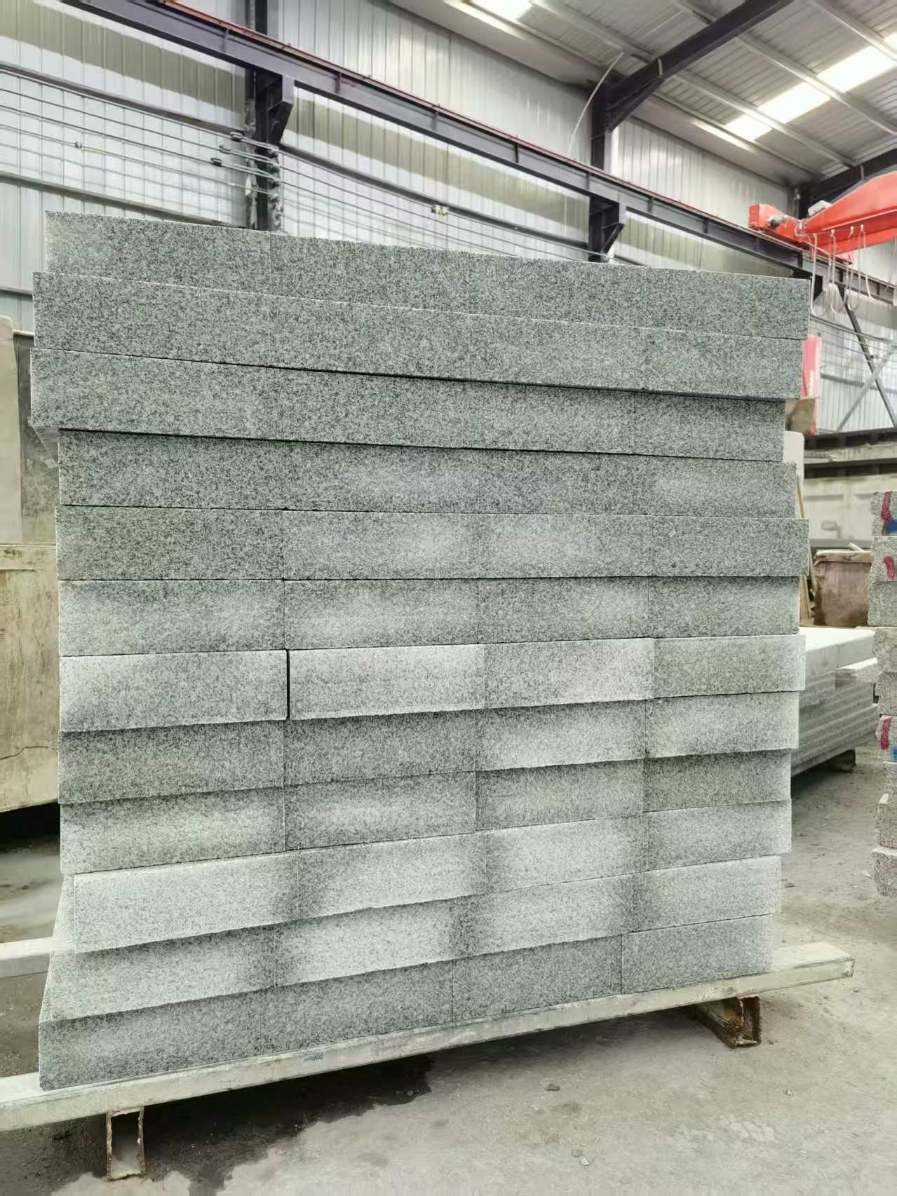 桂林 芝麻白10公分300*600广场地铺，A料定制，尺寸标准，厚薄均匀